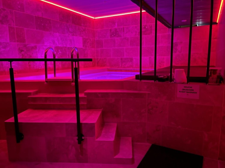 Le bassin - L IDEAL SAUNA, Agen