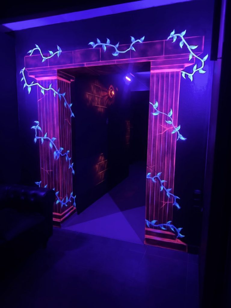 Couloir - arche fleurie - L IDEAL SAUNA, Agen